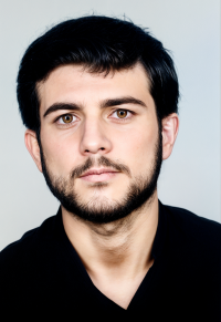 طاهر شیرین زاده