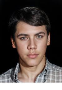 بابک ایران دوست