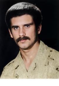 هوشنگ صمدی موقر