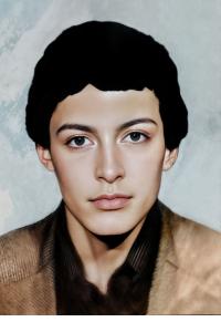 انوش نقی یاسوری