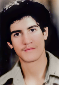 احمد احمدی دریاکناری