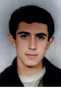 هوشنگ خیراندیش گیلاندهی