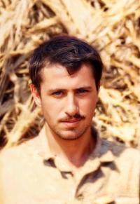 طاهر یحیایی